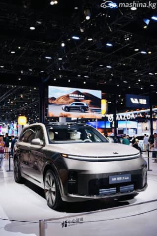 LiXiang L9 Рестайлинг 1.5hyb AT 4WD