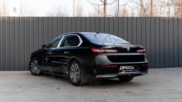 BMW 7 серии VII (G70) 740i 3.0 AT 4WD