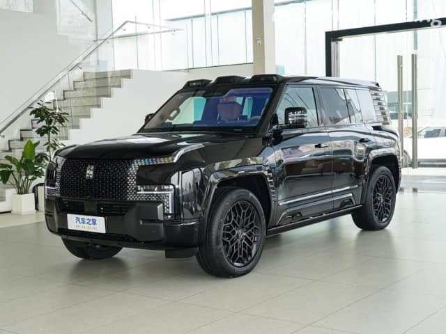 BYD Yangwang U8 2.0hyb AT 4WD