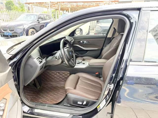 BMW i3 I (G28) Рестайлинг Electro AT