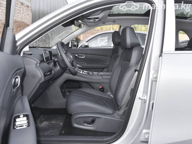 Geely Galaxy Starship 7 19.09 kWh 1.5hyb AT