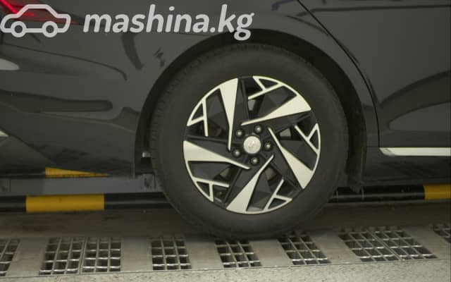 Hyundai Grandeur VI Рестайлинг 2.4hyb AT