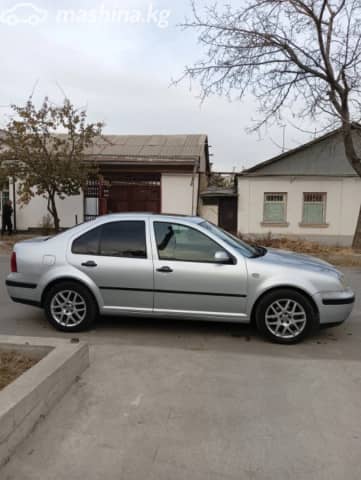 Volkswagen Bora 1.6 MT