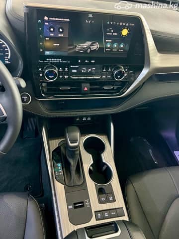Toyota Highlander IV (U70) 2.5hyb AT 4WD