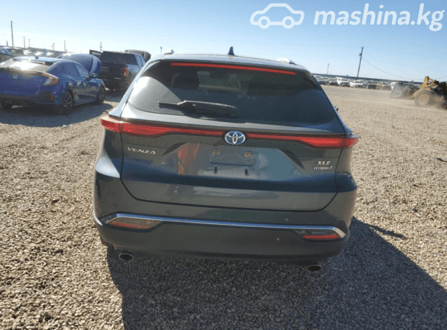 Toyota Venza II 2.5hyb CVT 4WD