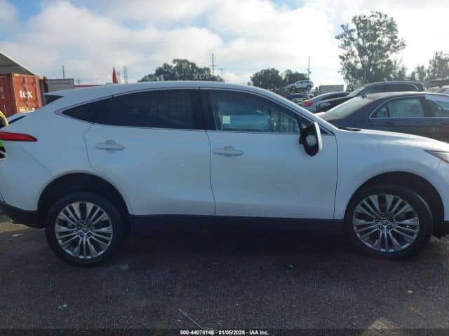Toyota Venza II 2.5hyb CVT 4WD