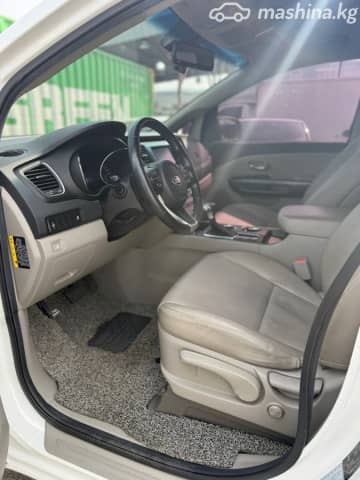 Kia Carnival III 2.2d AT