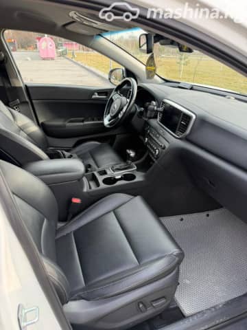 Kia Sportage IV 2.4 AT