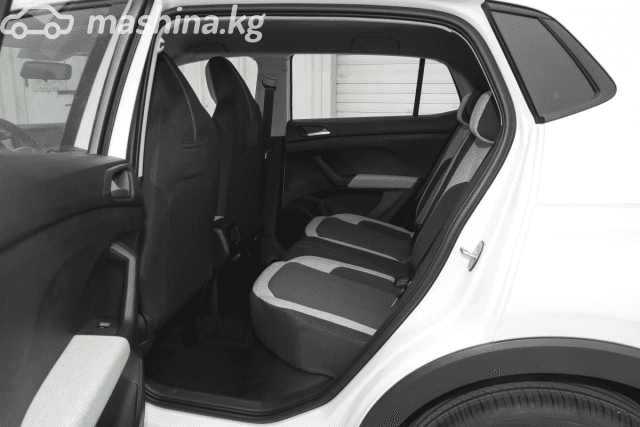 Volkswagen Tharu XR 1.5 AT