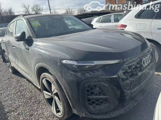 Audi Q5 III 40 TFSI 2.0 AMT 4WD