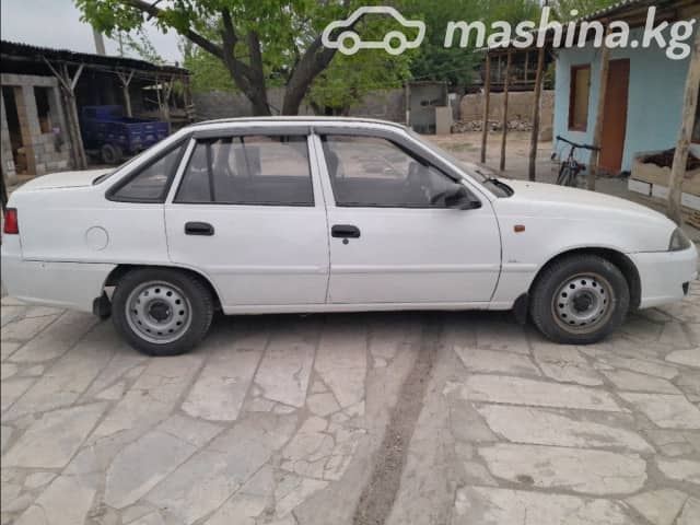 Daewoo Nexia I Рестайлинг 1.5 MT
