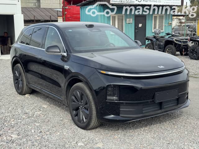 LiXiang L6 1.5hyb AT 4WD
