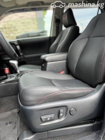 Toyota 4Runner V Рестайлинг 4.0 AT 4WD