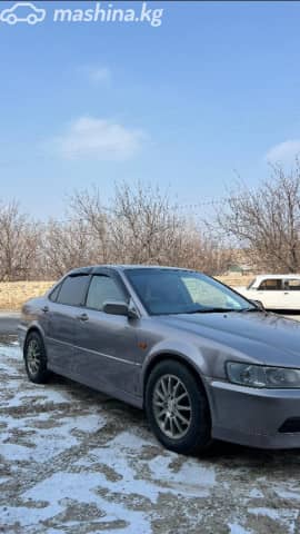 Honda Accord VI 1.8 AT