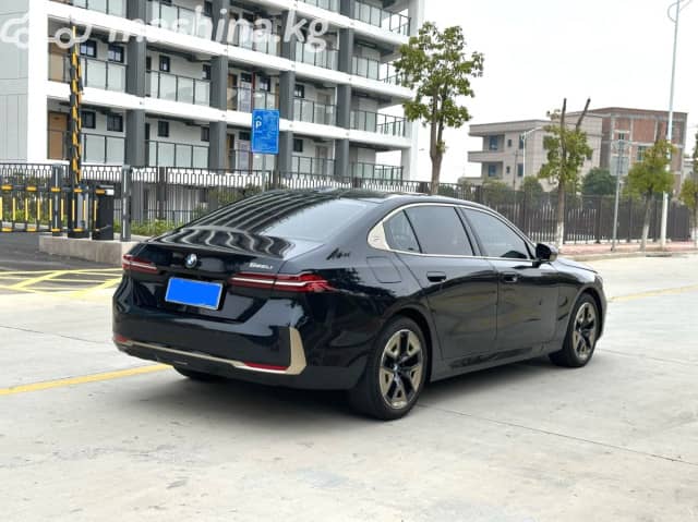 BMW 5 серии VIII (G60/G61/G68) 525Li 2.0 AT