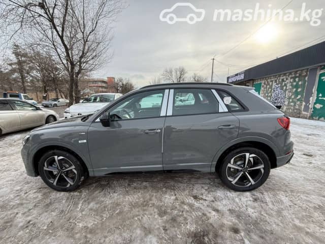 Audi Q3 II (F3) 45 TFSI 2.0 AT 4WD