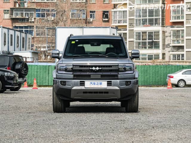 BYD FangChengBao Leopard 5 1.5hyb CVT 4WD
