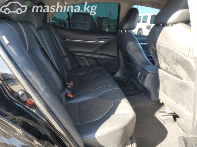 Toyota Camry VIII (XV70) 2.5 AT