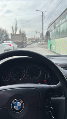 BMW 7 серии III (E38) Рестайлинг 740i 4.4 AT