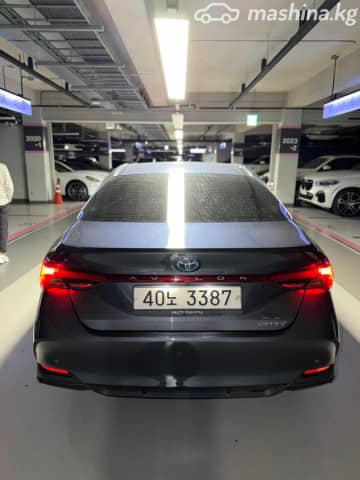 Toyota Avalon V 2.5hyb CVT