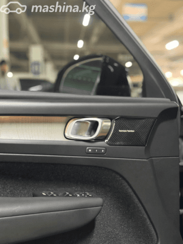 Volvo XC40 I 2.0 AT 4WD