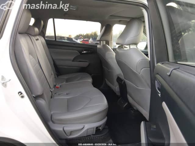 Toyota Highlander IV (U70) 2.5hyb AT 4WD