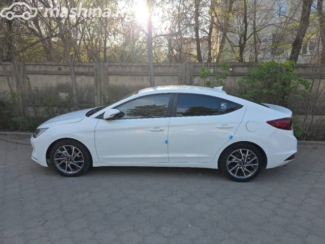 Hyundai Avante VI Рестайлинг 1.6 CVT