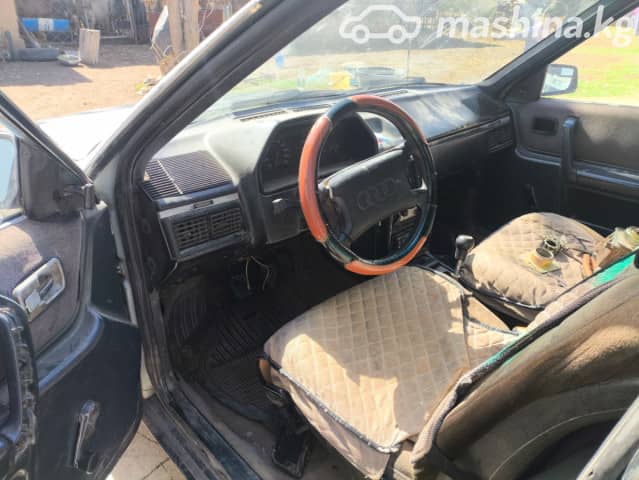 Audi 100 III (C3) 1.8 MT