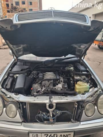 Mercedes-Benz E-Класс II (W210, S210) 280 2.8 MT