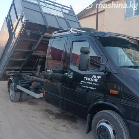 Mercedes-Benz Самосвал (6х2)