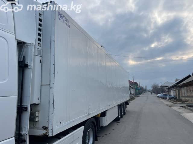 Schmitz Cargobull SKO