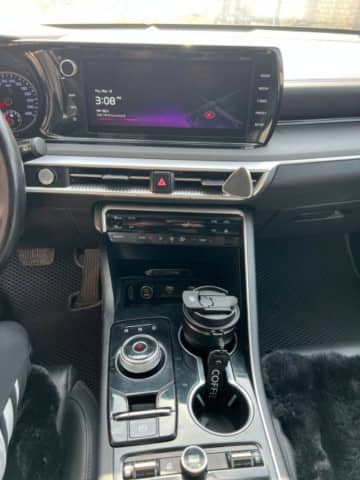 Kia K5 III LPi 2.0 AT