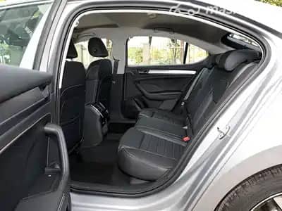 Skoda Superb III 1.4 AT