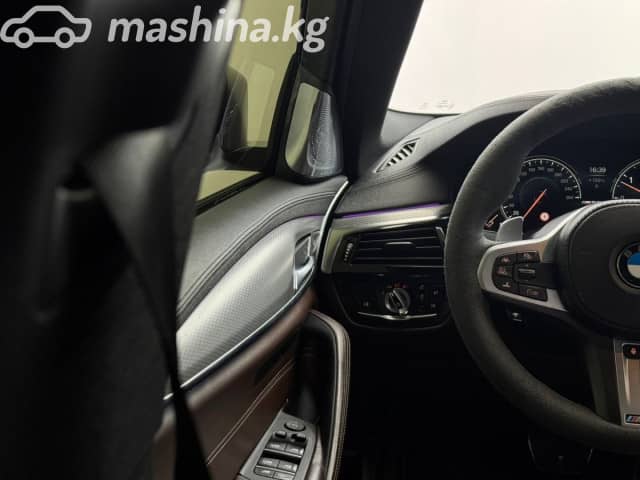 BMW 5 серии VII (G30/G31) M550d xDrive 3.0d AT 4WD