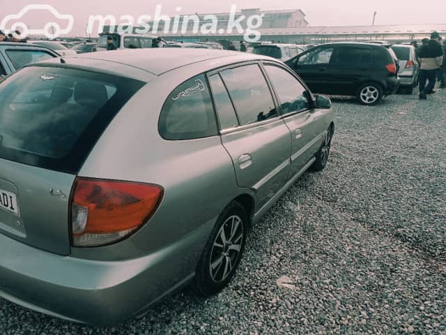 Kia Rio I 1.6 MT