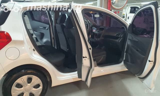Chevrolet Spark IV Рестайлинг 1.0 MT
