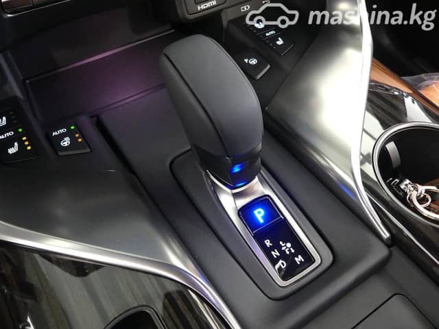 Lexus LX IV 700h 3.5hyb AT 4WD