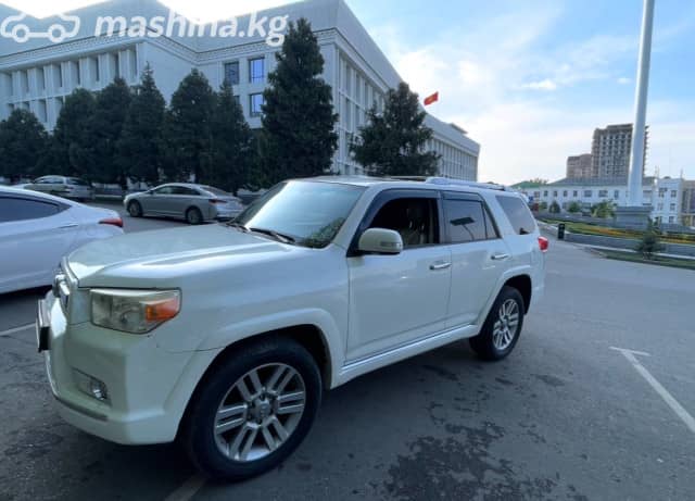 Toyota 4Runner V 4.0 AT 4WD