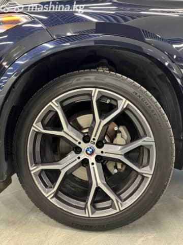 BMW X5 IV (G05/G18) 40i 3.0 AT 4WD