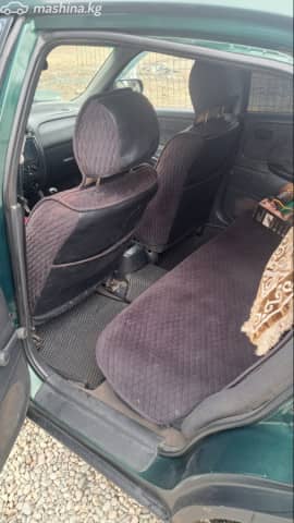 Mazda 626 V (GF) 1.8 MT
