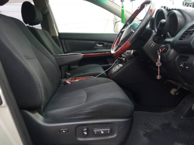 Toyota Harrier II (XU30) 3.0 AT