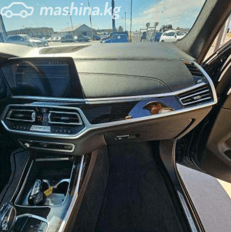 BMW X7 I (G07) M50i 4.4 AT 4WD
