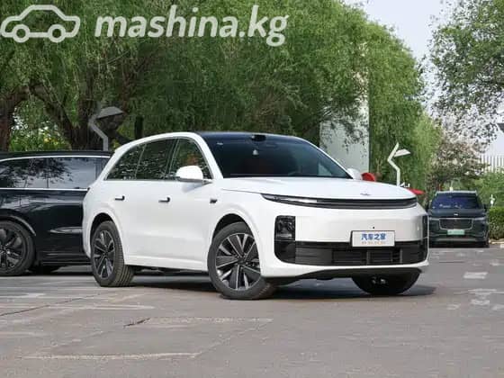 LiXiang L6 1.5hyb AT 4WD