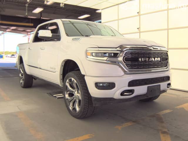 RAM 1500 V Quad Cab 5.7 AT 4WD