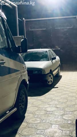 Audi 80 IV (B3) 1.8 MT