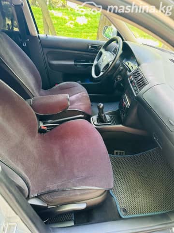 Volkswagen Golf IV 1.6 MT