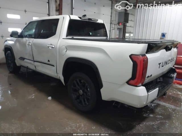 Toyota Tundra III CrewMax 3.5 AT 4WD