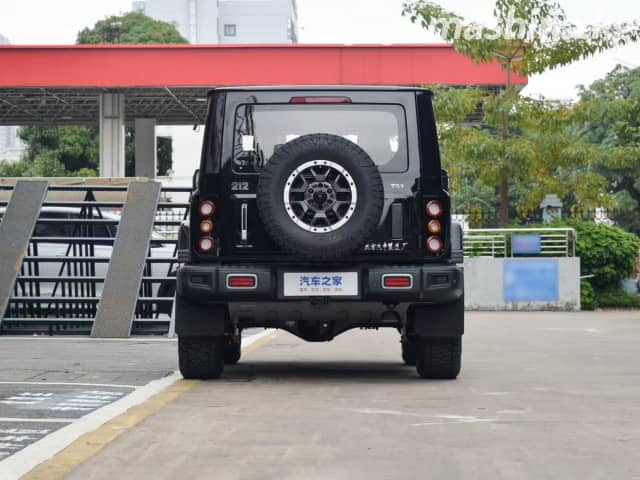 BAW 212 T01 2.0 AT 4WD