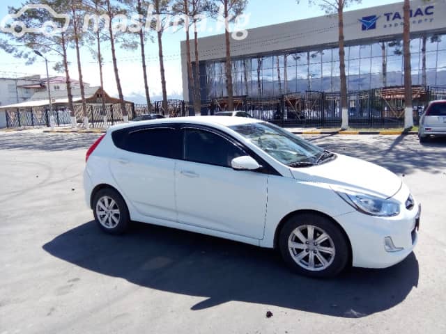Hyundai Accent IV 1.6 AT