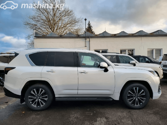 Lexus LX IV 500d 3.4d AT 4WD